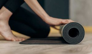 Así son las mejores esterillas yoga antideslizantes